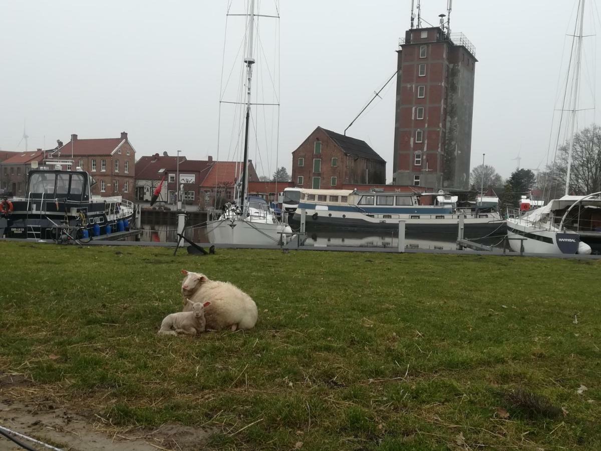 Kaeptn'S Koje Leilighet Weener Eksteriør bilde